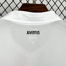 Load image into Gallery viewer, Retro Juventus Away Soccer Football Jersey 2010/2011 Men Adult