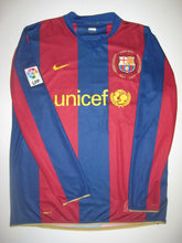 Load image into Gallery viewer, Retro Barcelona Home Long Sleeve Soccer Jersey 2007/2008 Men Adult RONALDINHO #10