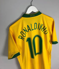 Load image into Gallery viewer, Retro Brazil Home Soccer Football Jersey World Cup 2006 Men Adult RONALDINHO #10