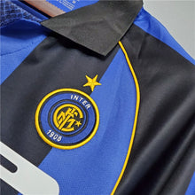 Load image into Gallery viewer, Retro Inter Milan Home Soccer Jersey 2001/2002 Men Adult