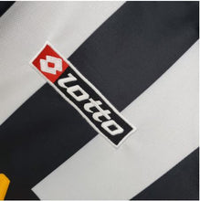 Load image into Gallery viewer, Retro Juventus Home Soccer Football Jersey 2001/2002 Men Adult DEL PIERO #10 DAVIDS #26