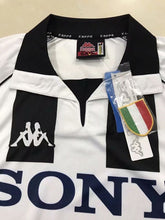 Load image into Gallery viewer, Retro Juventus Home Soccer Football Jersey 1997/1998 Men Adult ZIDANE #21