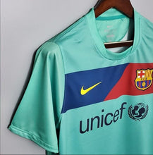 Load image into Gallery viewer, Retro Barcelona Away Soccer Jersey 2010/2011 Men Adult MESSI #10
